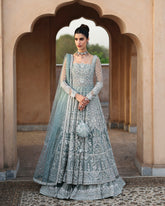 REPLICA - FAIZA SAQLAIN - 05-DORIEN