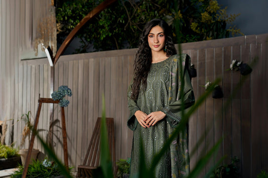 Fashion Mistakes That Instantly Age Your Look