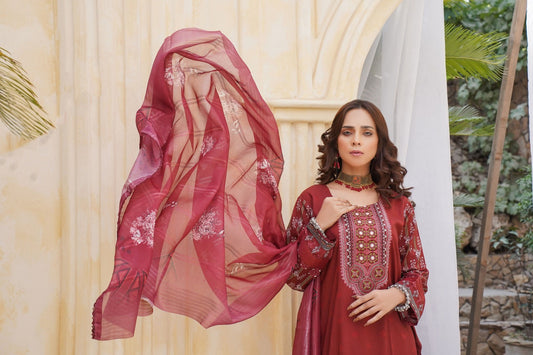 The Difference Between Casual Lawn and Occasion Lawn Wear