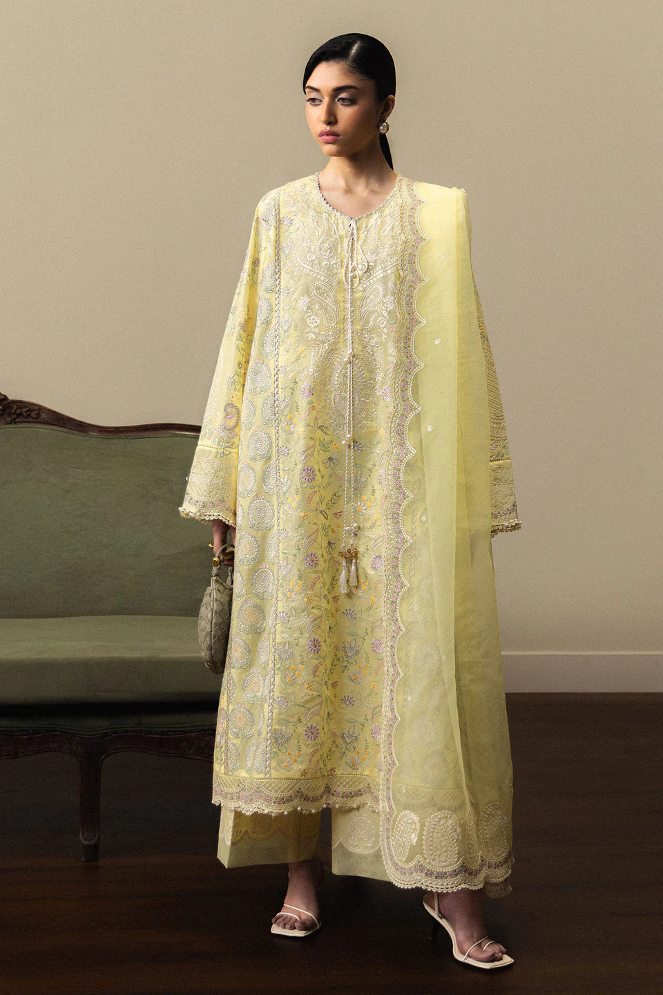 ZARASHAHJAHAN D03