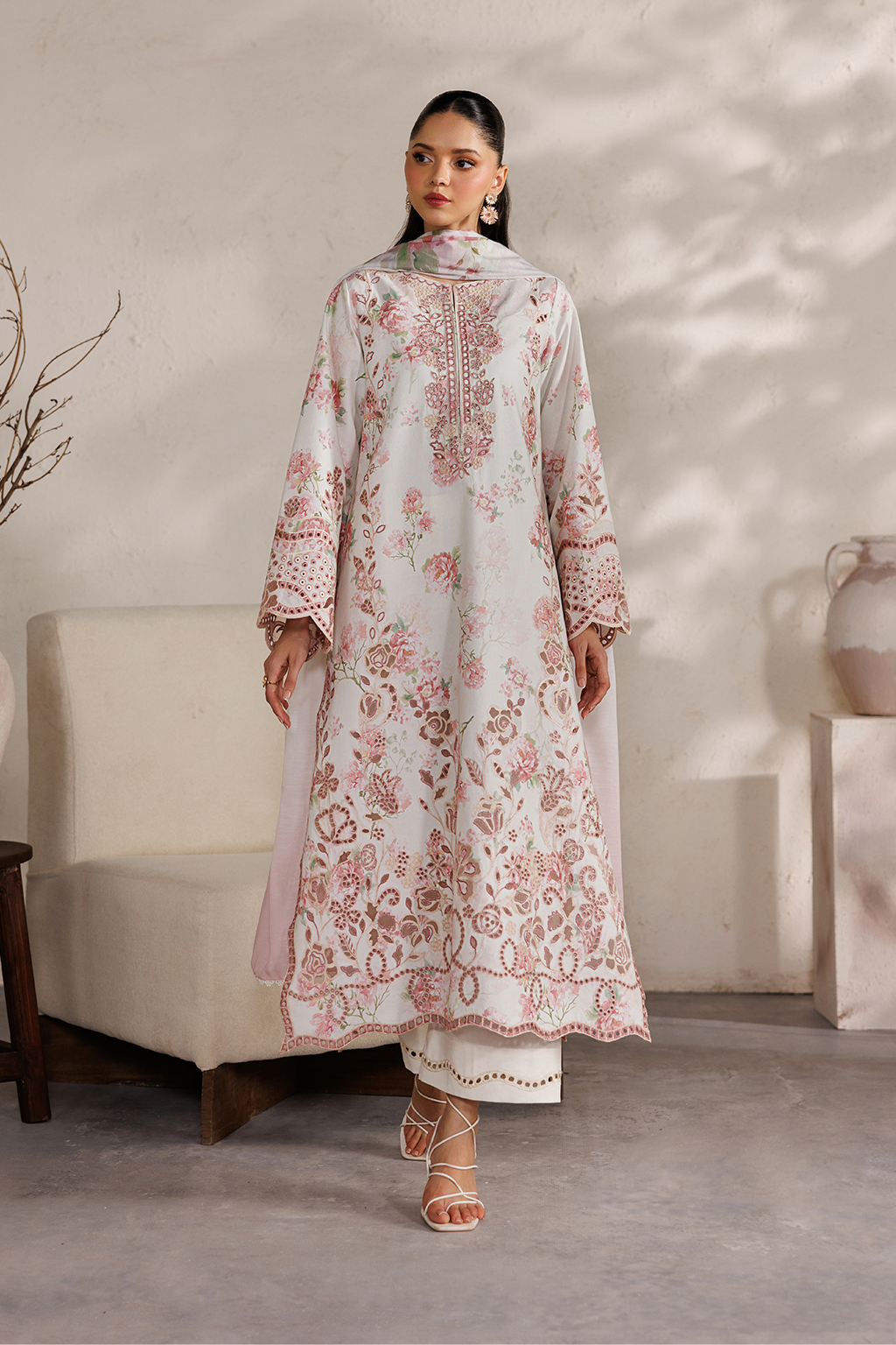 IZNIK - EID - FESTIVE LAWN - 04 '26