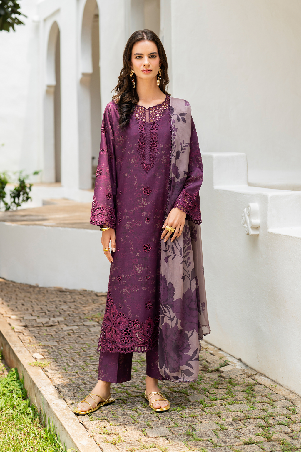 IZNIK - SPRING SUMMER - LAWN - SS-08 '26