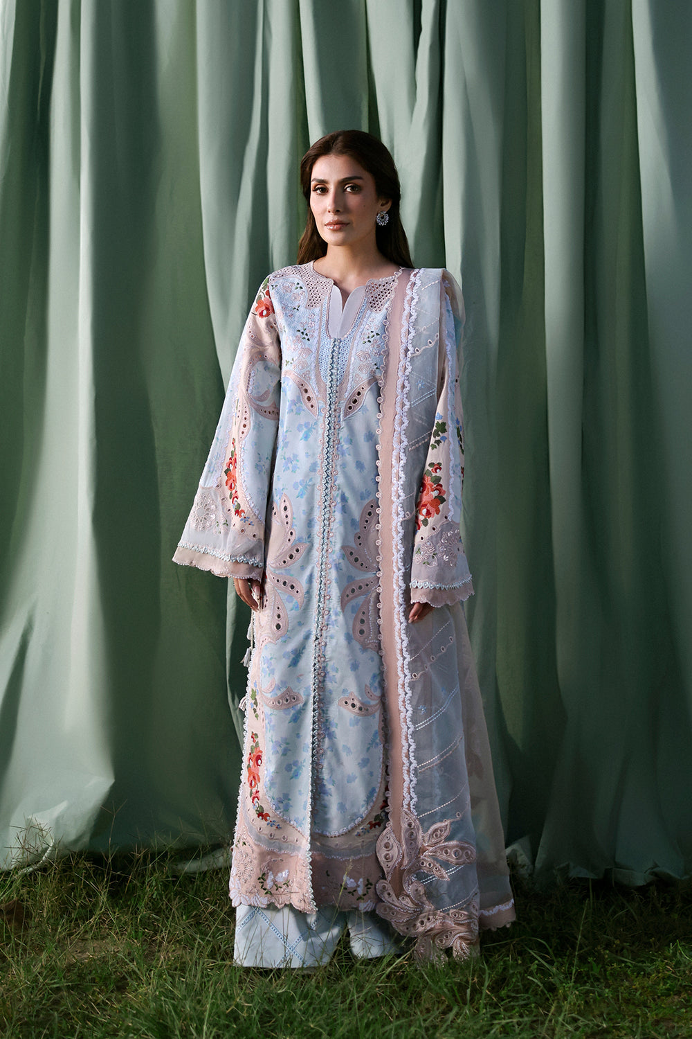 AFROZEH - LUXURY - A LAWN - EIRENE '26
