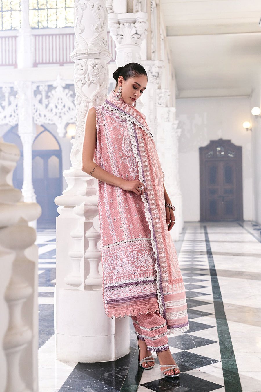 SOBIA NAZIR - LUXURY LAWN - 11A '26