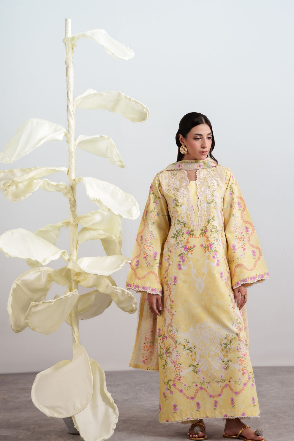 NEESHAY - SUMMER DAIRY - LAWN - BUTTERCUP BLOOM '26