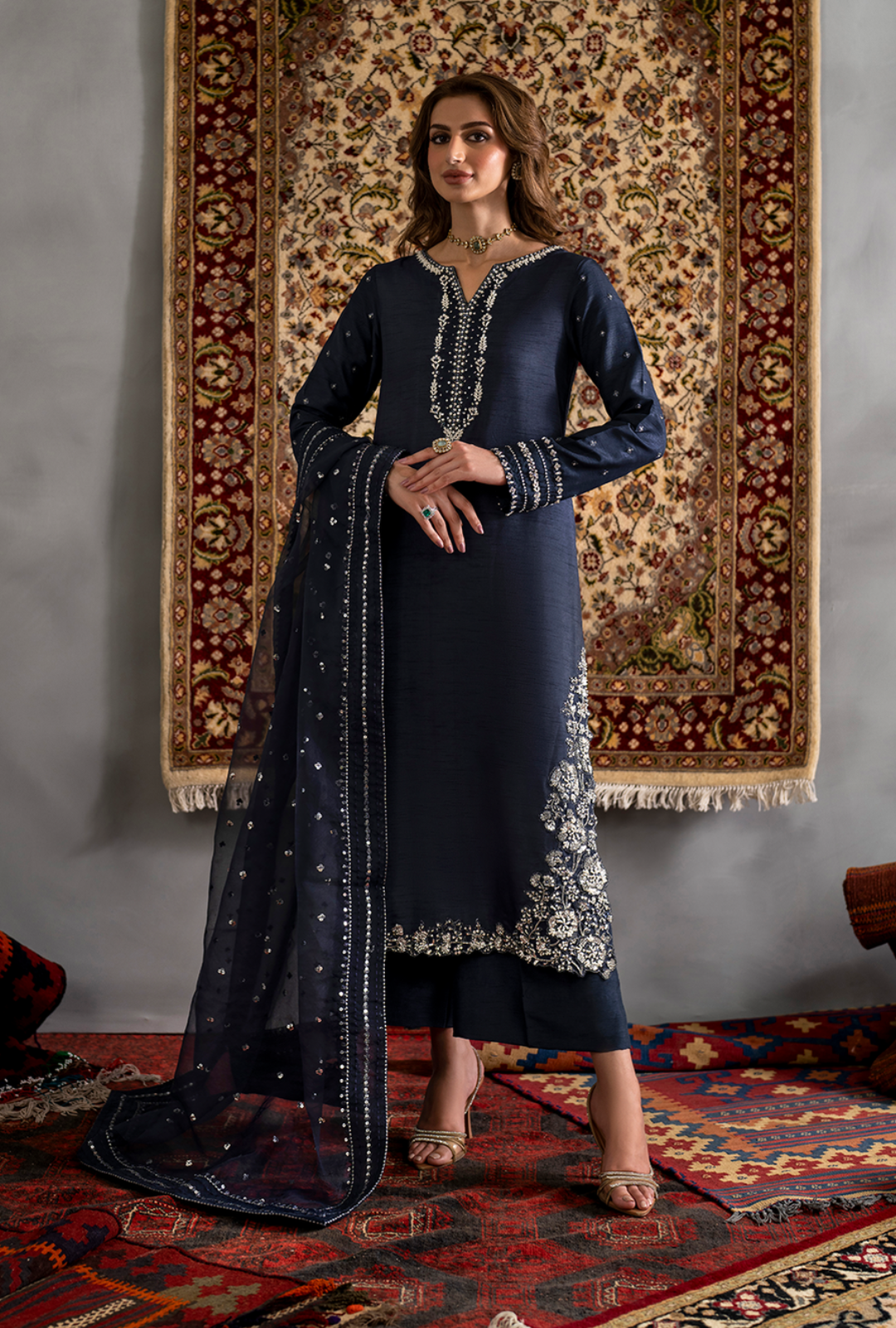 IZNIK IRS-11 RAWSILK