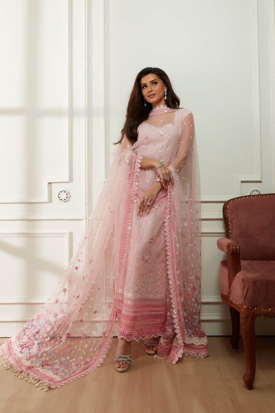 SOBIA NAZIR - LUXURY LAWN - 7B '26
