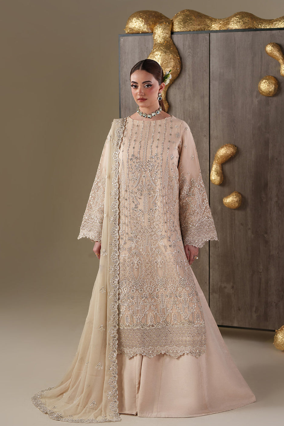 typical pakistani dress Traditional Salwar Kameez Suit,Cultural Wear for Women, D0 – Saree Ghor Charlotte while the timeless design keeps you effortlessly stylish Top Pakistani Designer Dresses Online